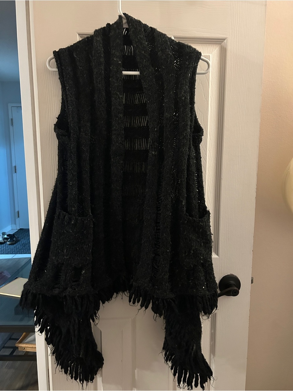 Black High Low Fringe Knit Vest - Cozy Layering Piece